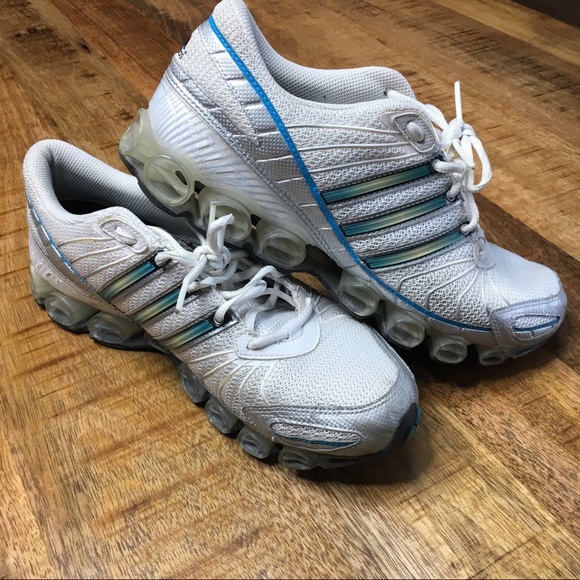 adidas bounce sneakers mens